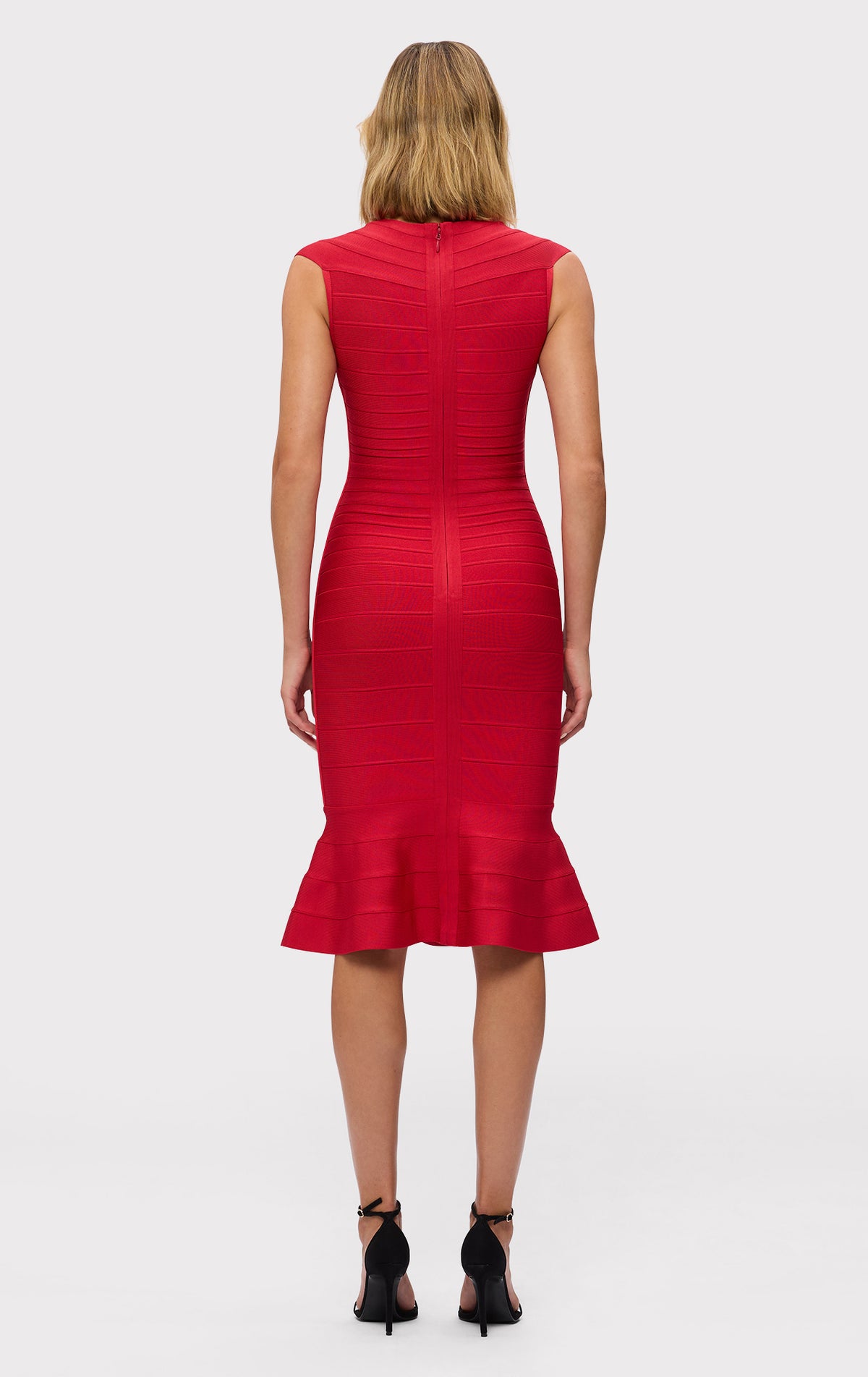 【新品美品】Herve Leger エルベレジェ レッド バンデージドレス THE SOPHIE DRESS – HERVÉ LÉGER