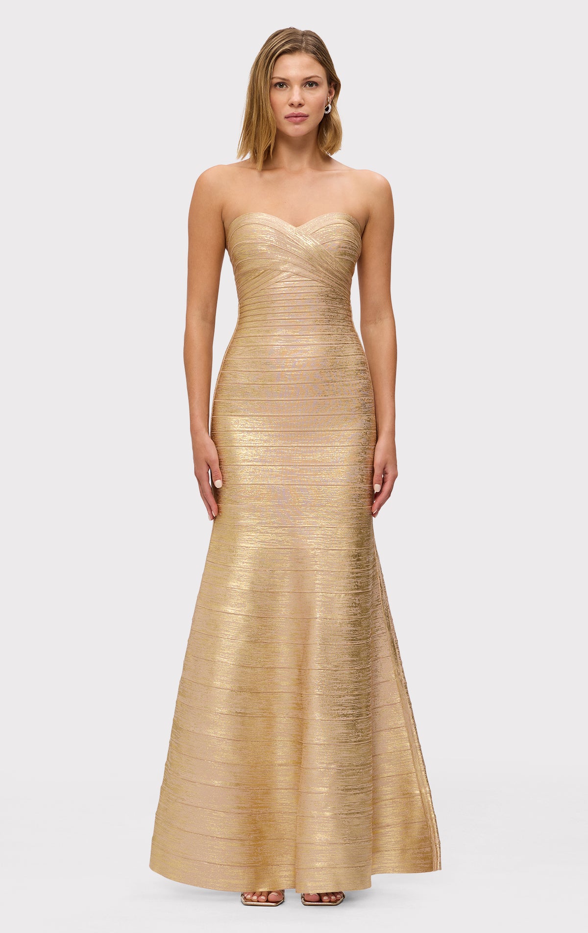 THE METALLIC SARA GOWN – HERVÉ LÉGER