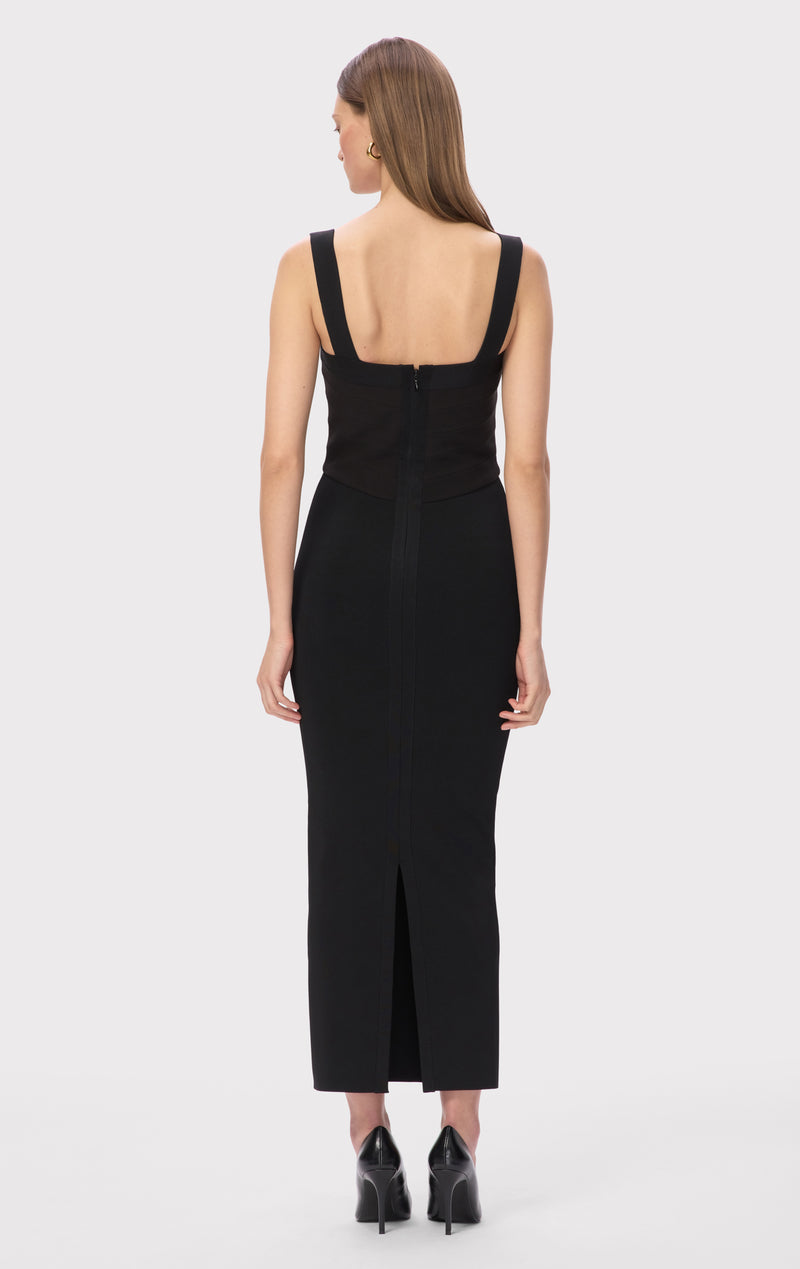 THE ALESSIA GOWN