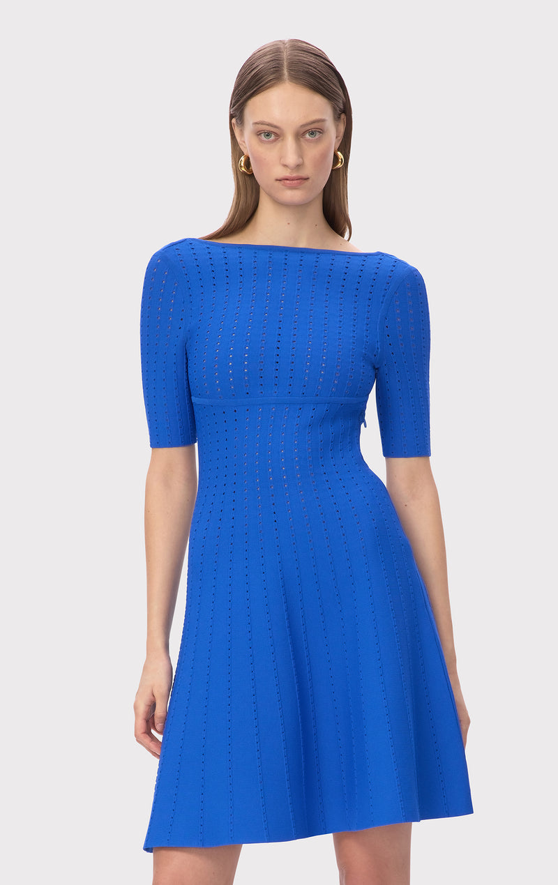 THE DONNA DRESS HERV LGER THE DONNA DRESS HERV LGER