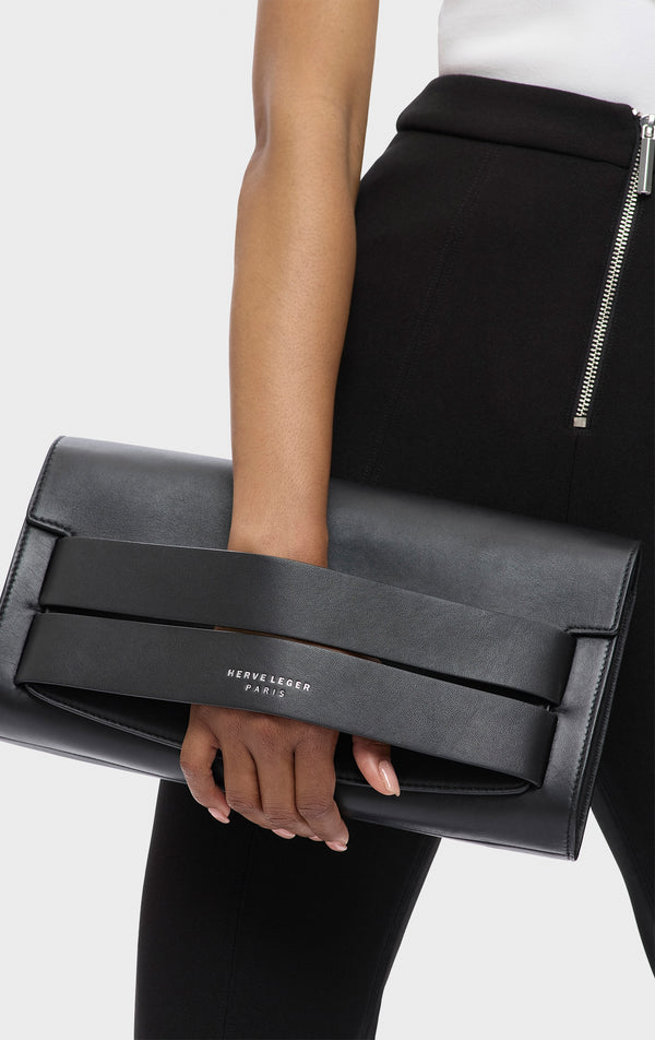 THE ETTA CLUTCH