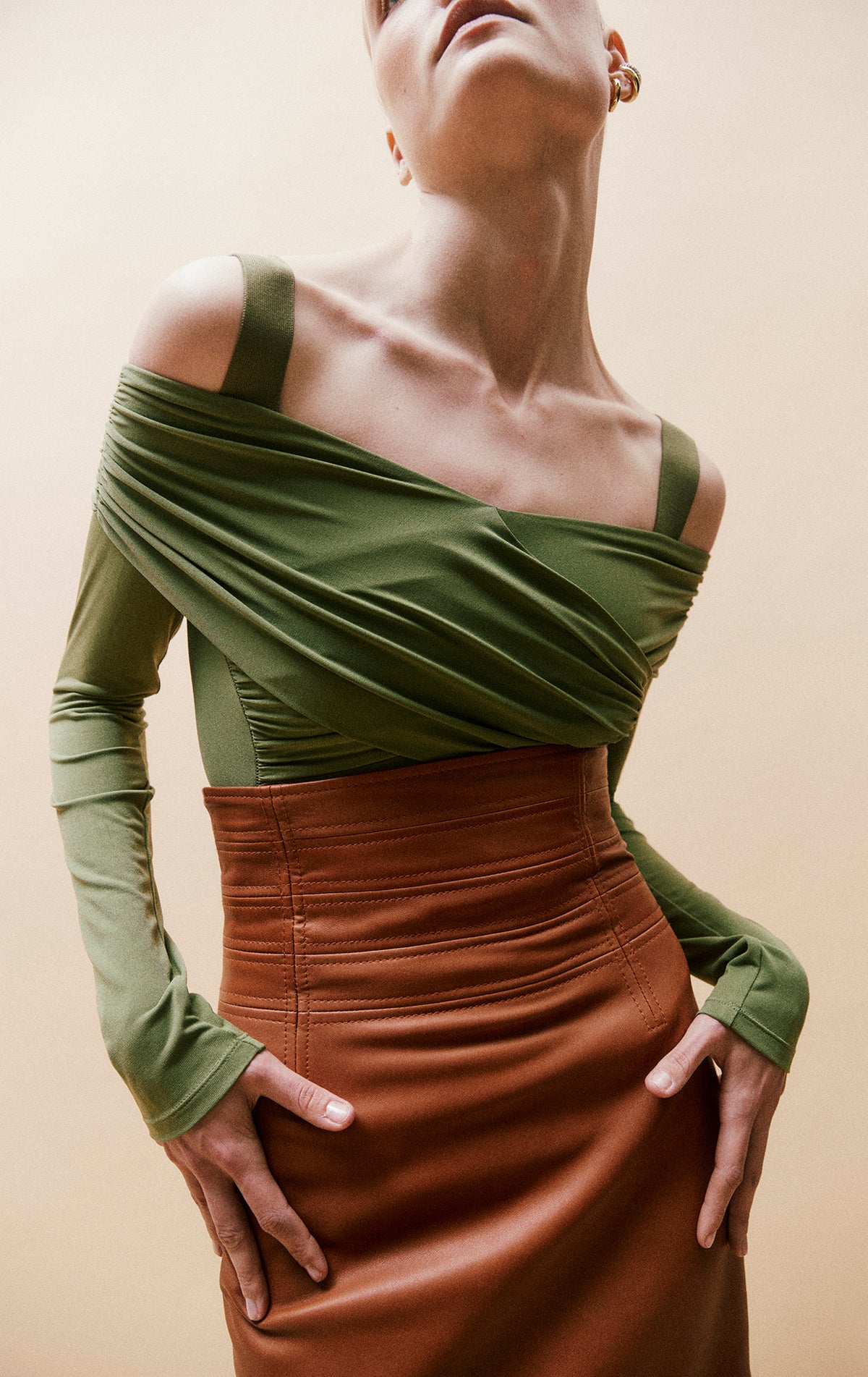 バレエ Stina see-through mellow tops L Rematch Top and Shrug Set - Sage – Hazel & Olive