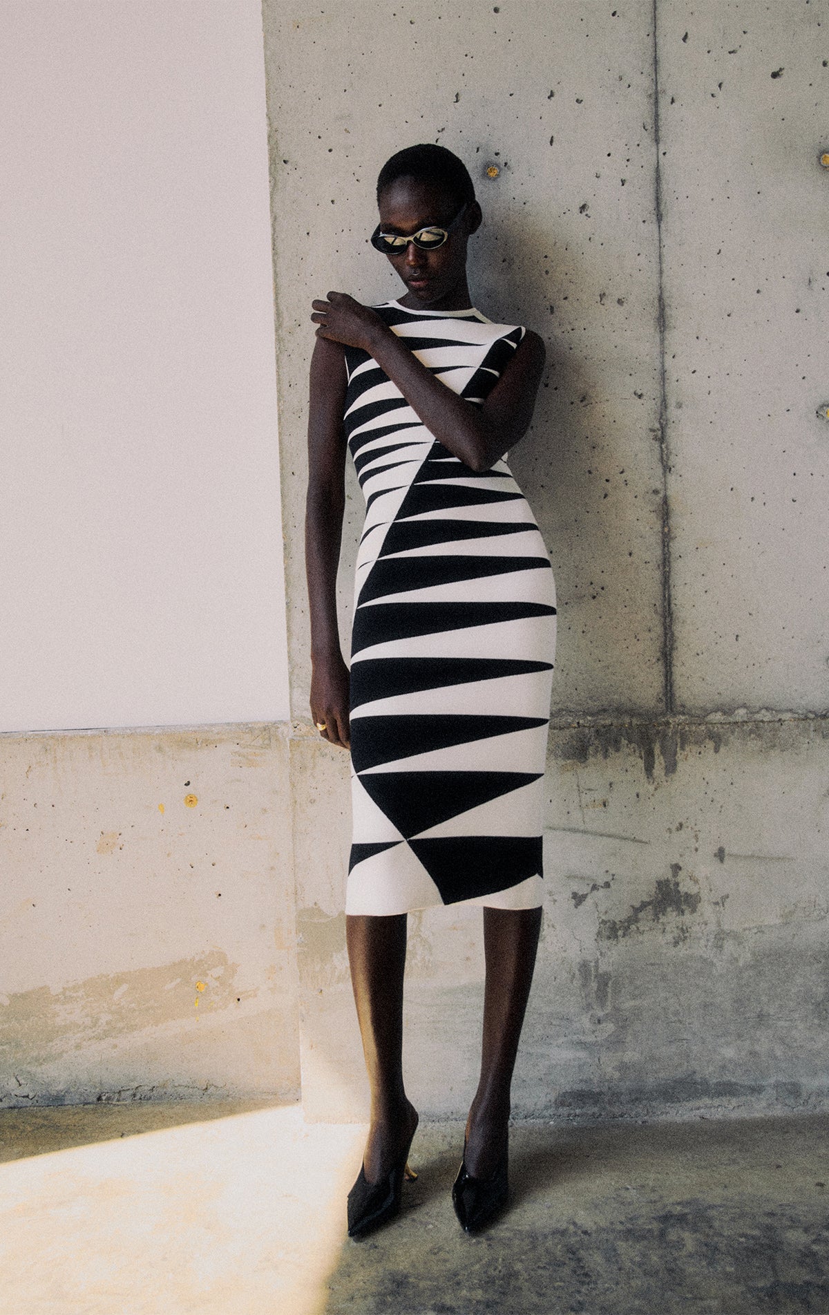 HERVE LEGER セレブ御用達ドレス THE VALERIA DRESS – HERVÉ LÉGER