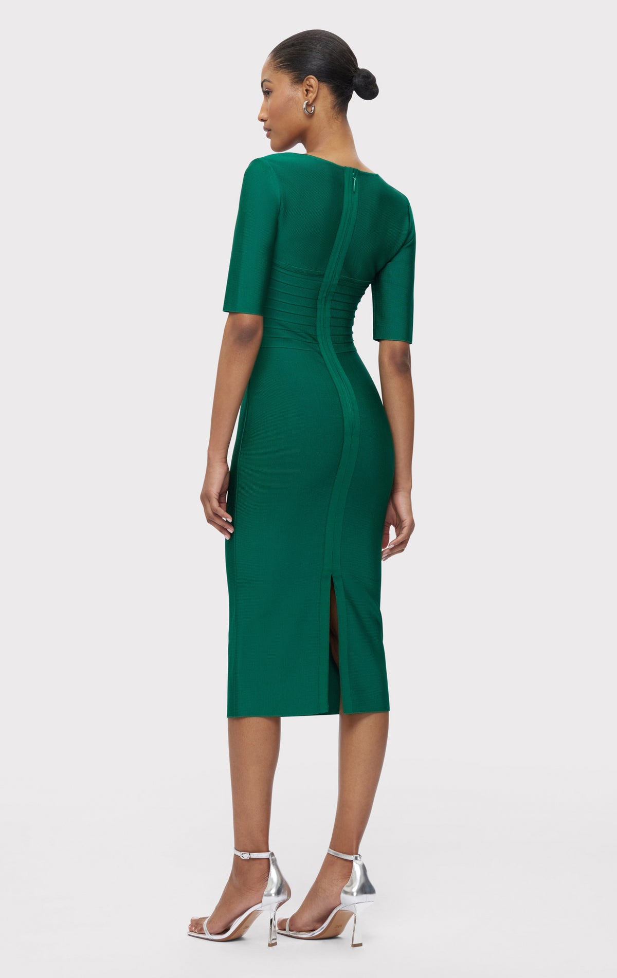 Midi Dress Herve Leger Green Bandage Dress Herve Leger Icon Bandage Dress Green Mercari Midi Dress Herve Leger Green Bandage Dress Herve Leger Icon Bandage Dress Green Mercari