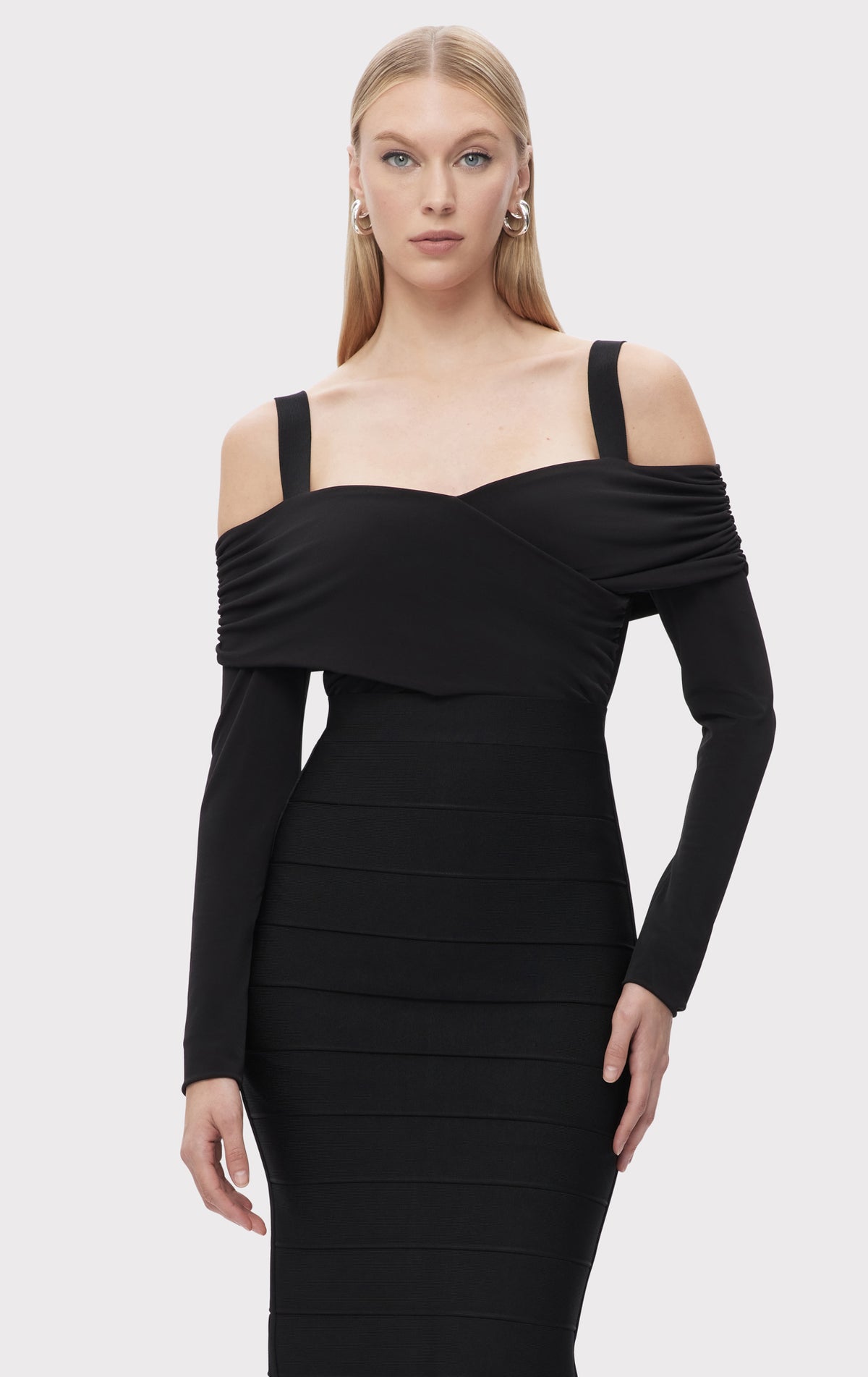 HERVÉ LÉGER ハーヴ・レジャー Herve Legerドレス 黒 半袖 THE VIVIENNE GOWN – HERVÉ LÉGER