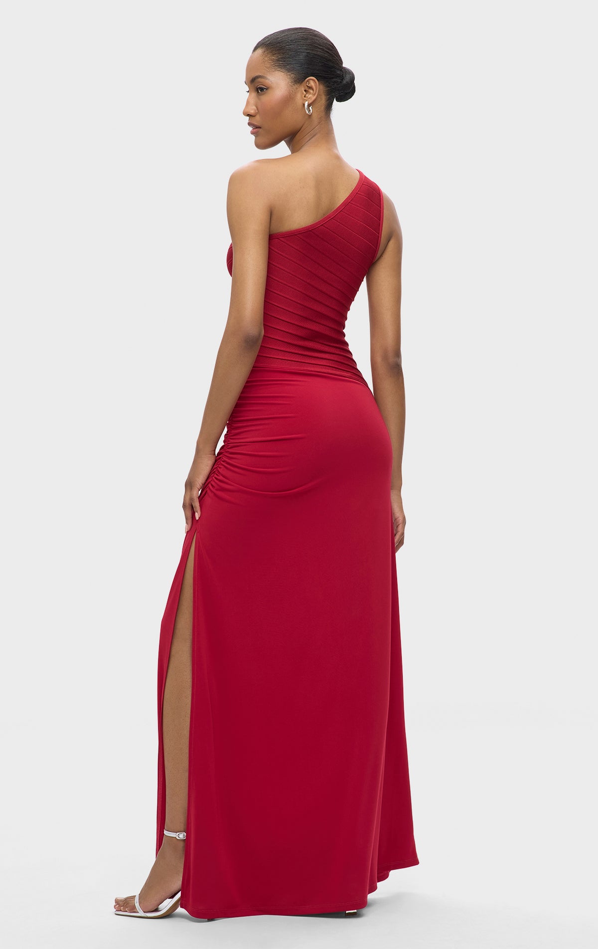 THE CAMELLIA GOWN – HERVÉ LÉGER