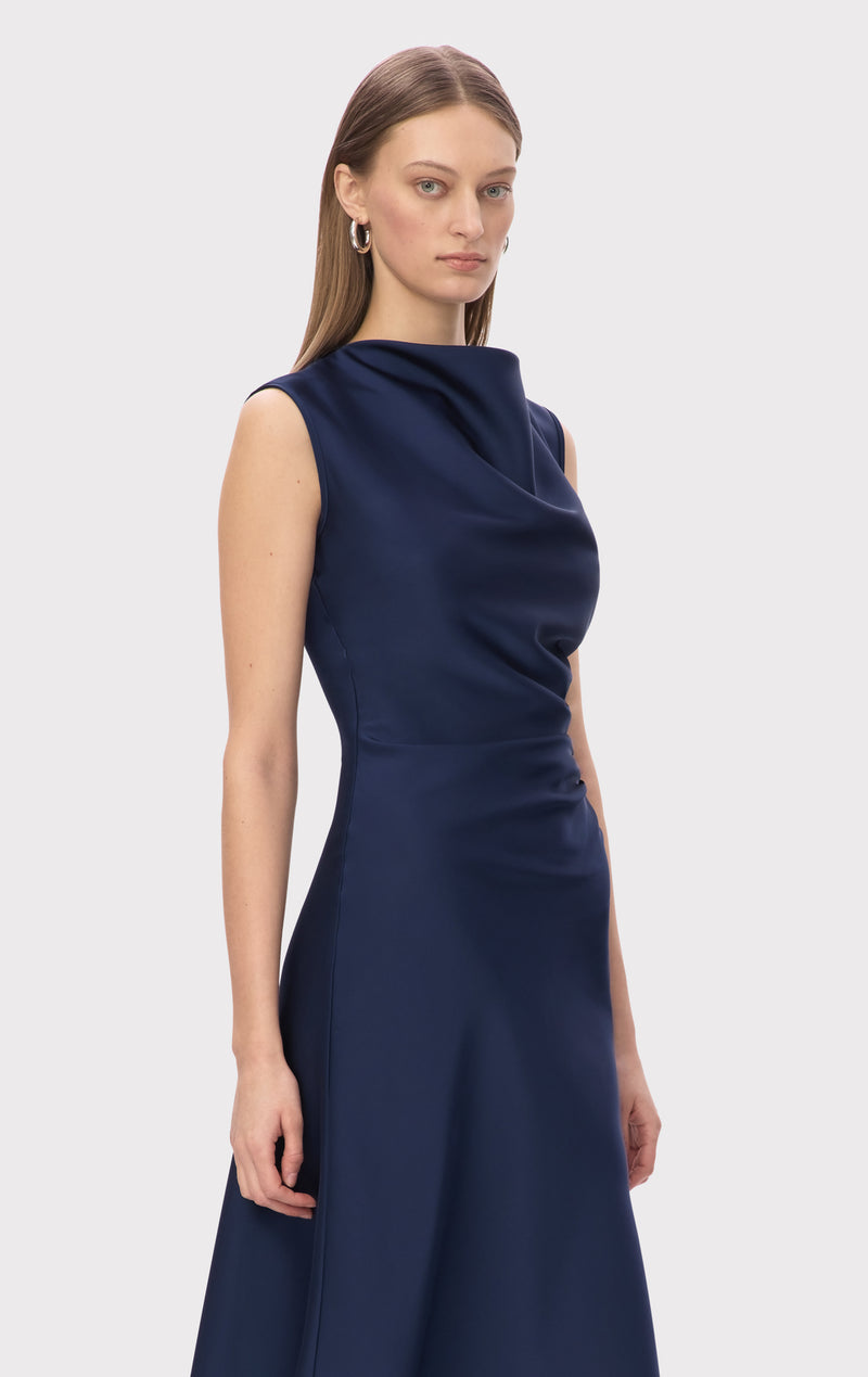 THE MILLIE DRESS HERV LGER THE MILLIE DRESS HERV LGER